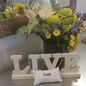 Accent of Faith pillow